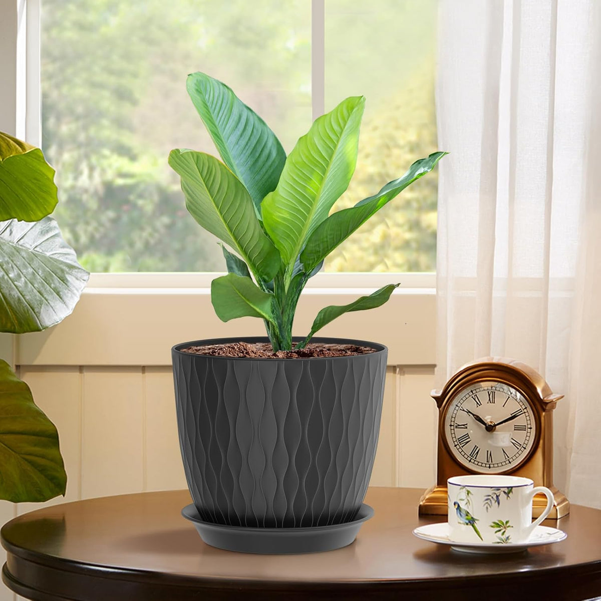 7 inch Plant Pots, 5 Pack Flower Pots with Drainage Holes and Saucers for Indoor Plants, Plastic