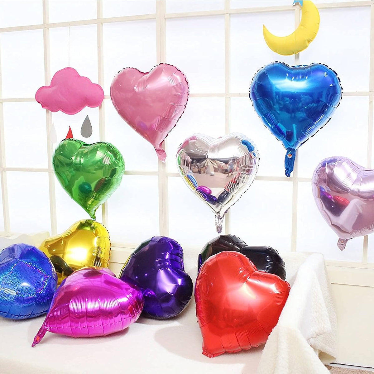 10Pcs Green Foil Heart Shaped Balloons 18 Inch Mylar for Baby Shower, Wedding, Valentine