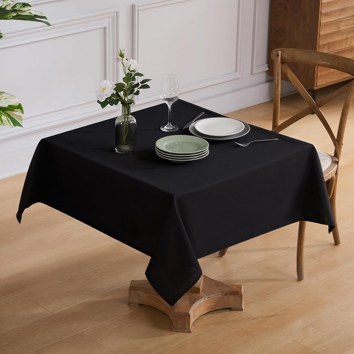 VidaFete Square Tablecloth 2 Pack 52 x 52 Inch Tablecloths Stain Wrinkle Resistant Polyester Dining