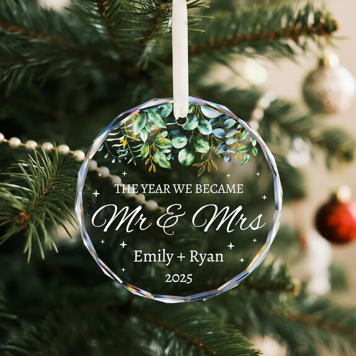 First Christmas Married Ornament 2025 - Personalized Wedding Gifts for Couples - Mr and Mrs Crystal
