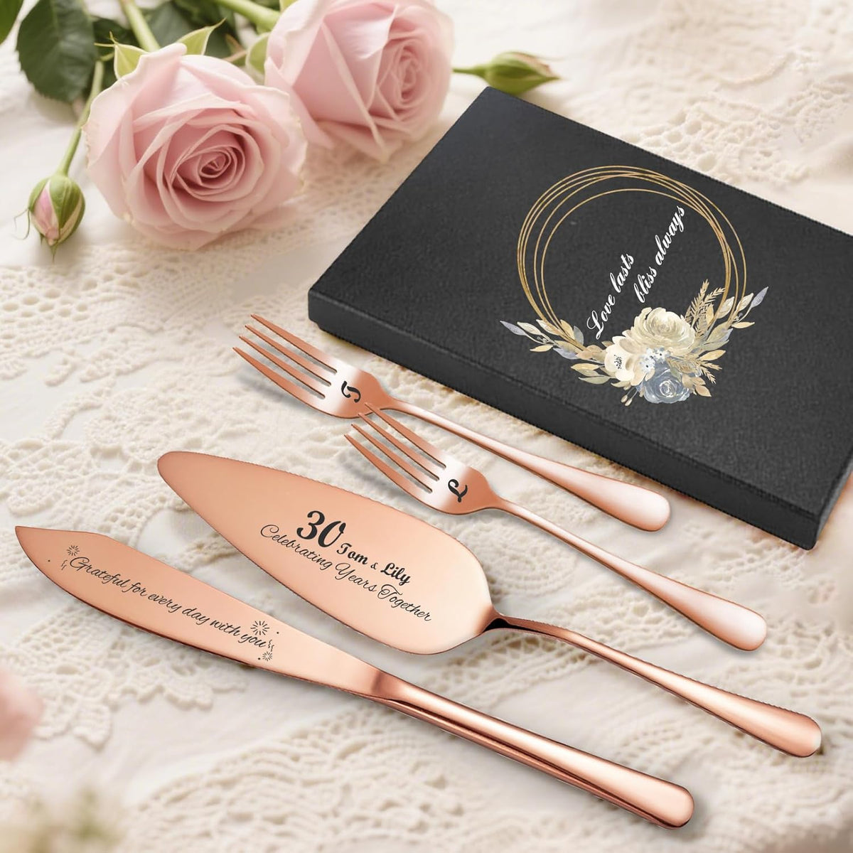 Personalized 4 Piece Wedding Cake Cutting Set, Custom Names Cake Knife and Server set with Forks