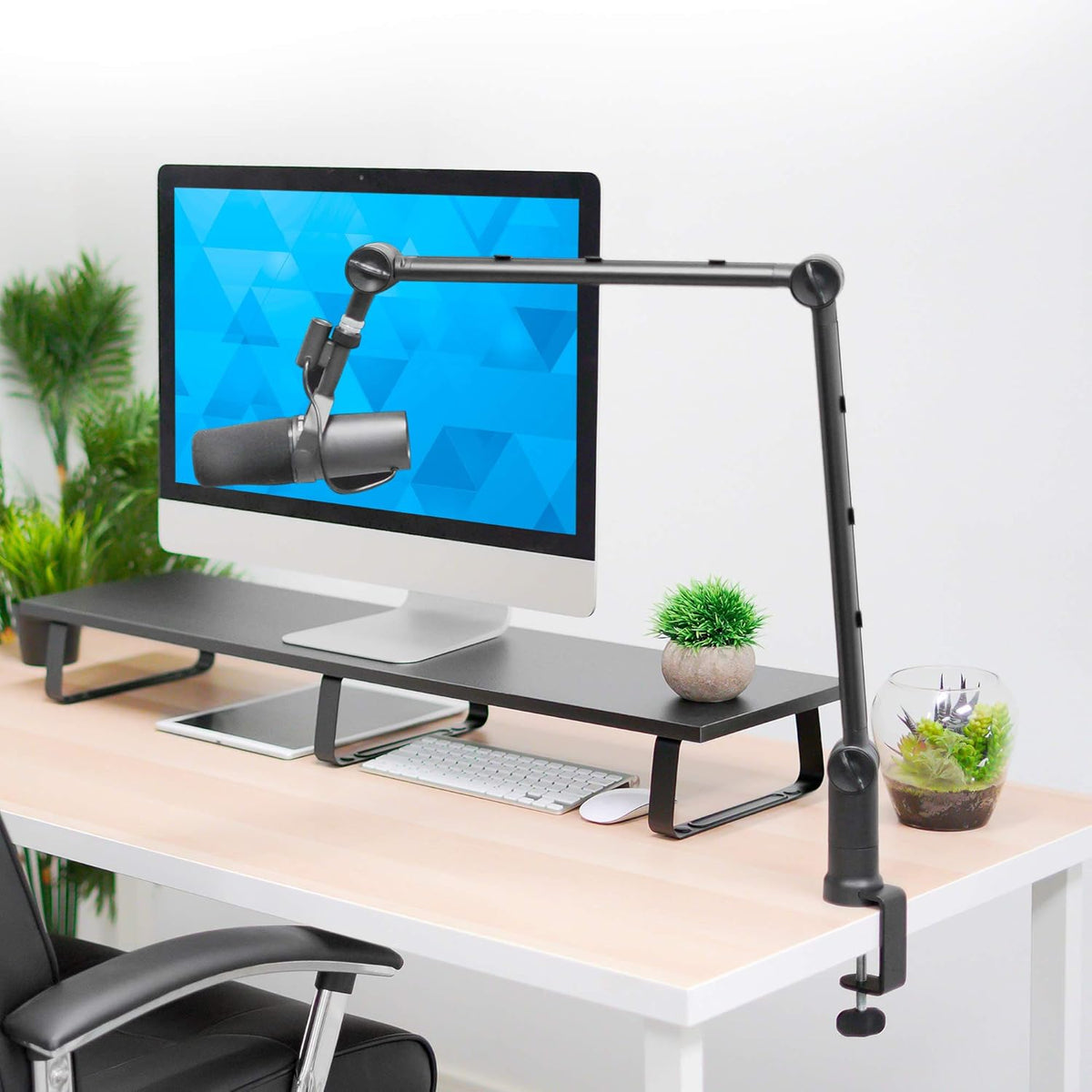 MOUNT-IT! Adjustable Microphone Boom Arm [3/8?™â€?to 5/8?™â€?Screw Adapter] Suspension Scissor Mic