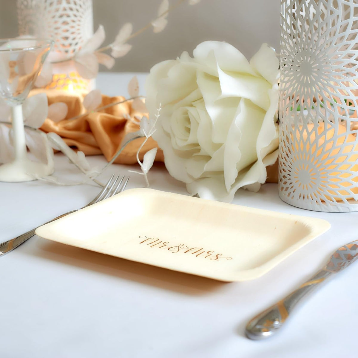 Mr. and Mrs. Disposable Wedding Plates – Rustic, Compostable Alternative to Plastic Plates for
