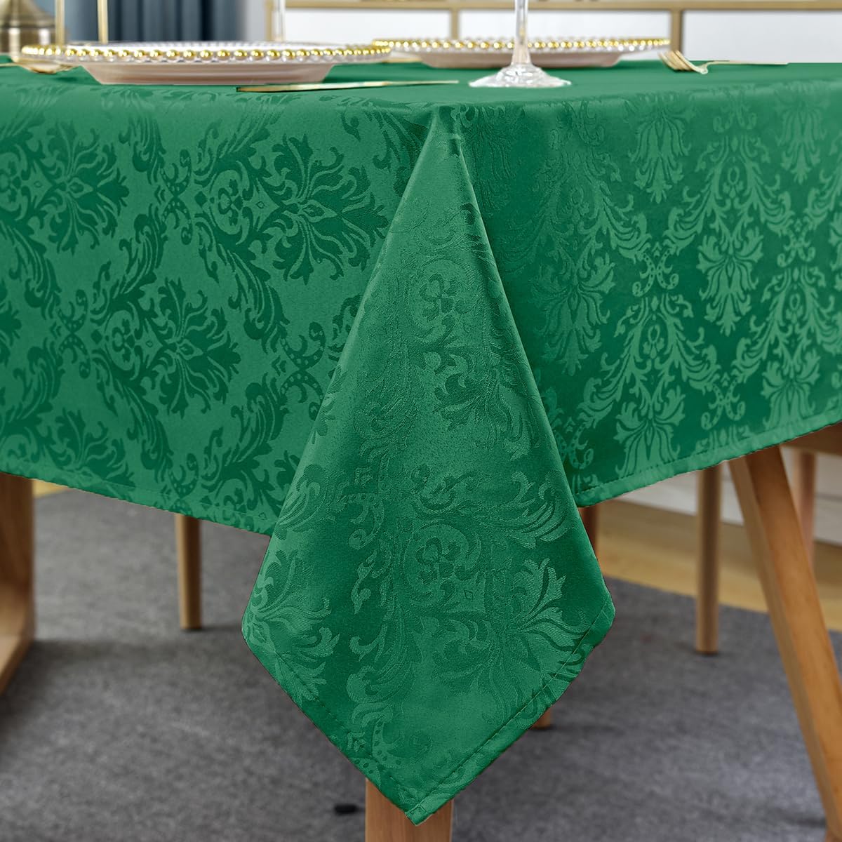 Jacquard Tablecloth Rectangle 52 x 70 Inch, Waterproof Wrinkle Free Damask Table Cloth, Soft
