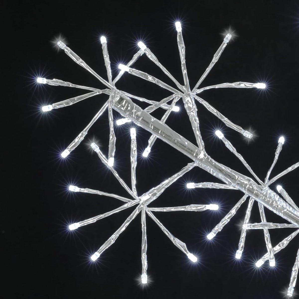30’’ Christmas Snowflake Lights Outdoor, Pre-lit 240Pcs Cool White LEDs Hanging Silver Snowflake