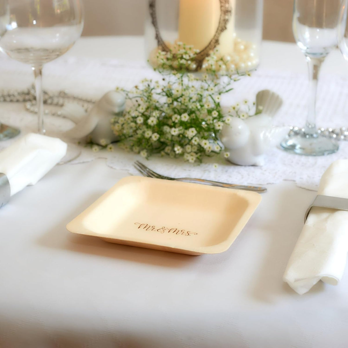 Mr. and Mrs. Disposable Wedding Plates – Rustic, Compostable Alternative to Plastic Plates for