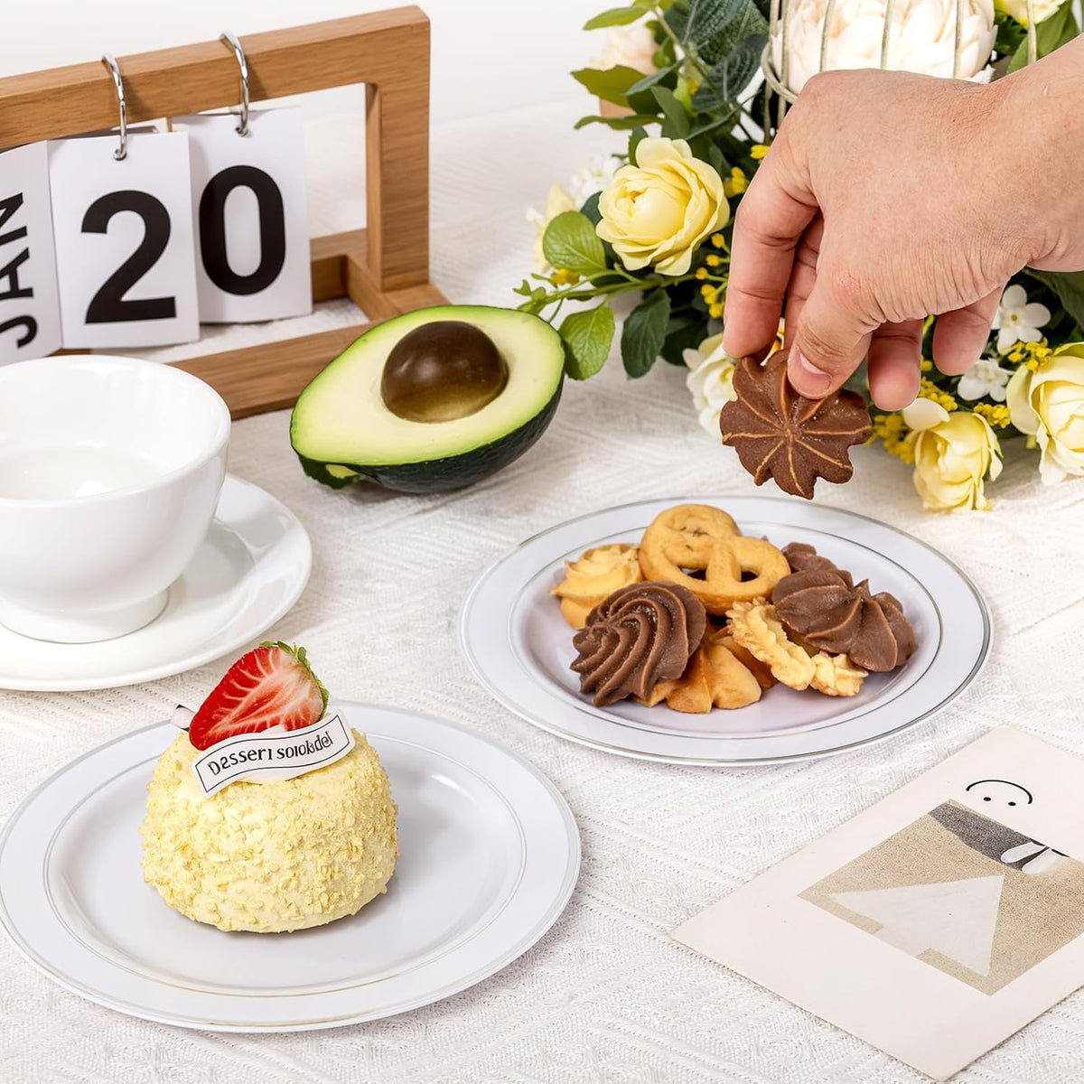 bUCLA 200PCS Silver Plastic Plates - 6.25inch White with Silver Trim Disposable