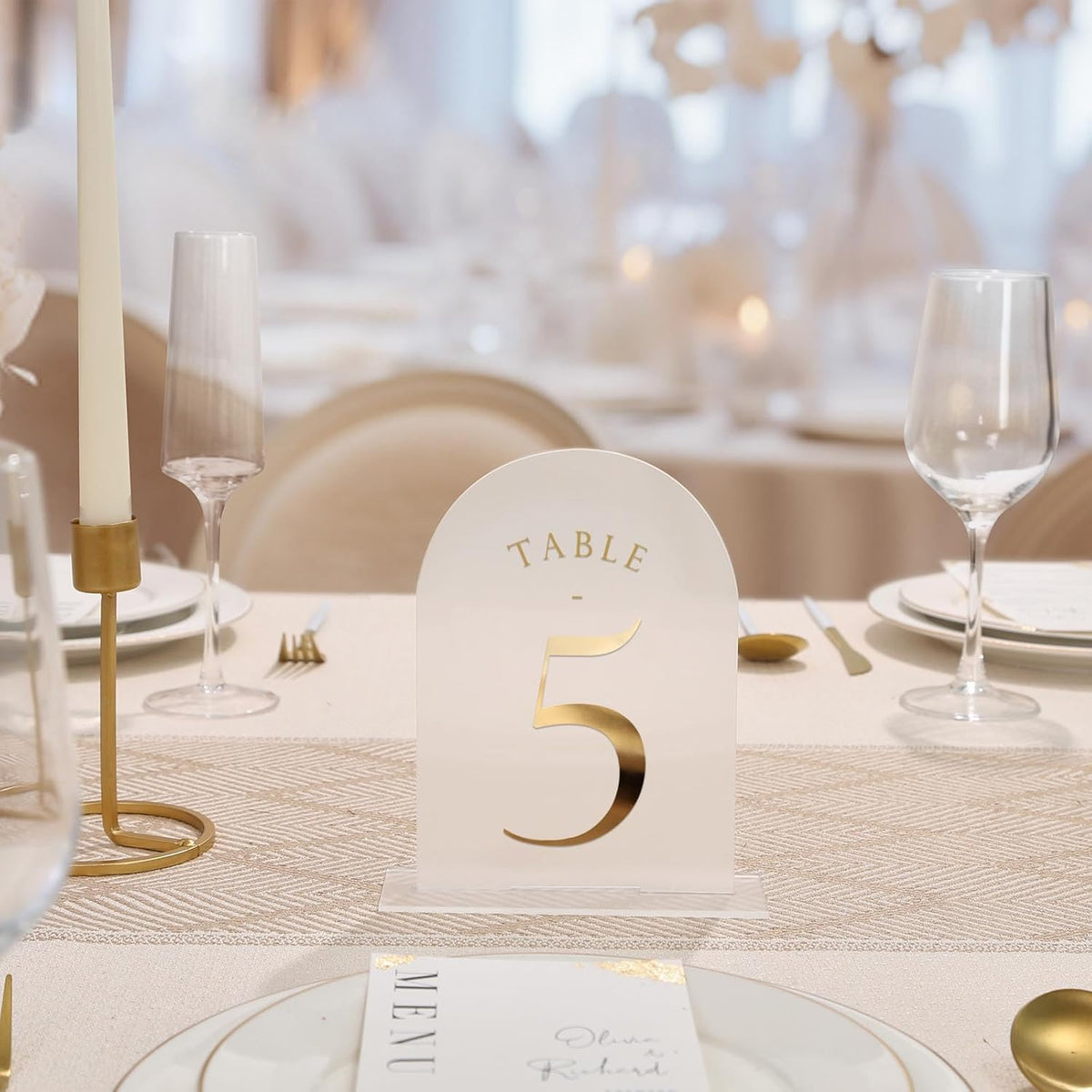 UNIQOOO Frosted Arch Wedding Table Numbers 1-15 w/Stands, Gold Foil Printed 5x7 Acrylic Display