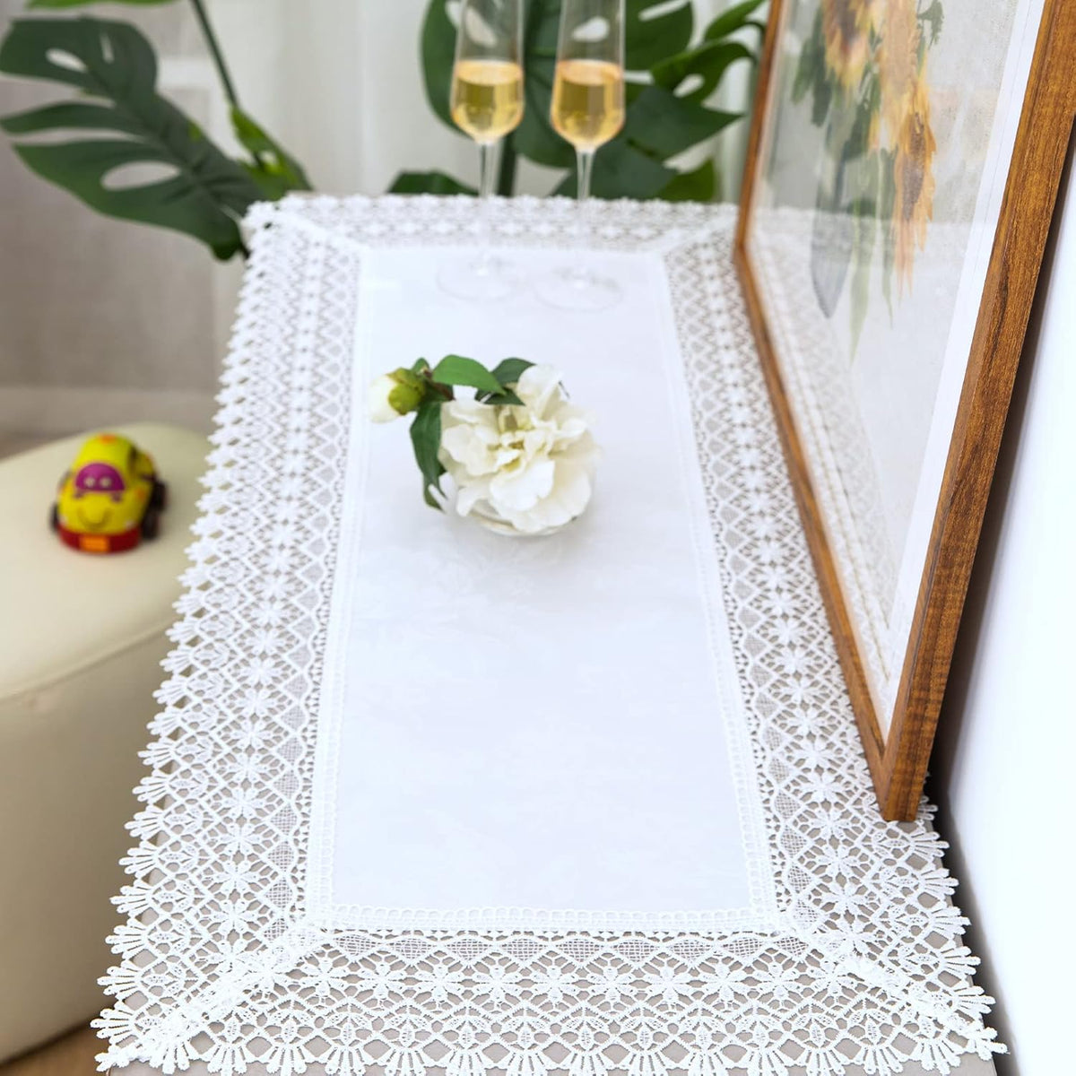 White lace Premium Rectangle Farmhouse Table Runner Waterproof OilProof SpillProof AntiShrink Soft