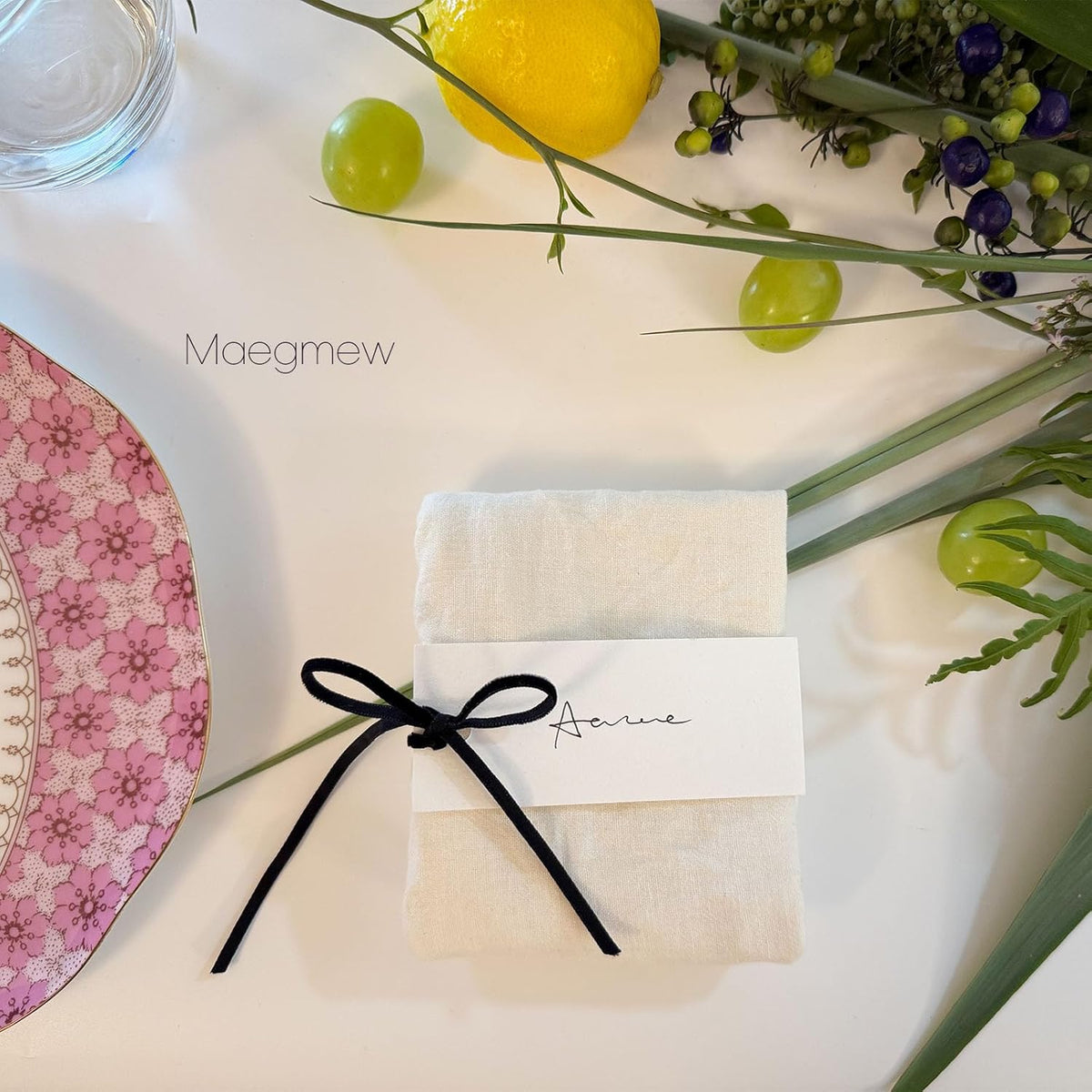 50 Pcs Place Cards for Table Setting -3.94"X1.57" Table Place Cards with Velvet Ribbon,Name Cards