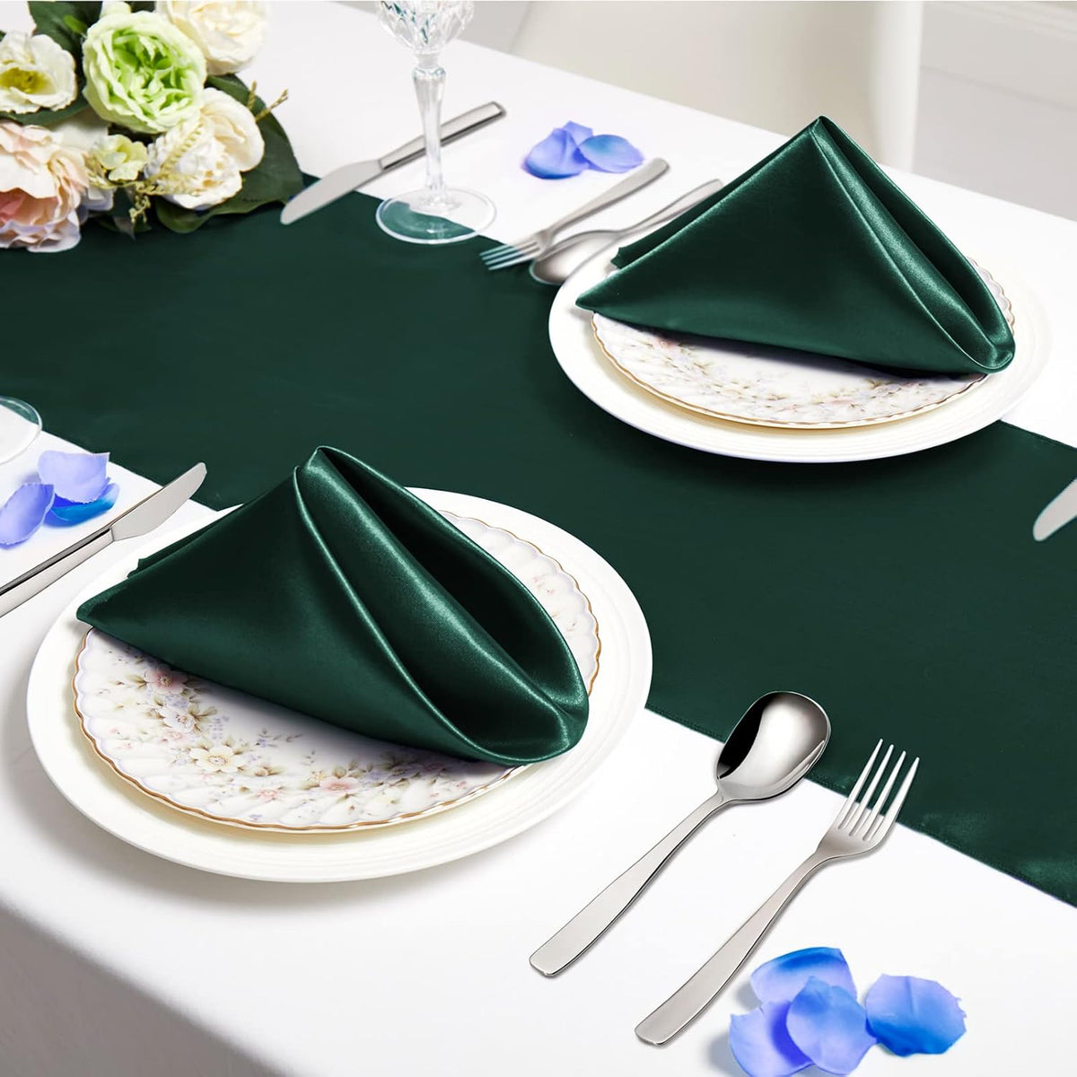 Horbaunal 16 Pack Forest Green Satin Napkins 17 x 17 Inch, Square Soft Table Dinner Napkins, Silky
