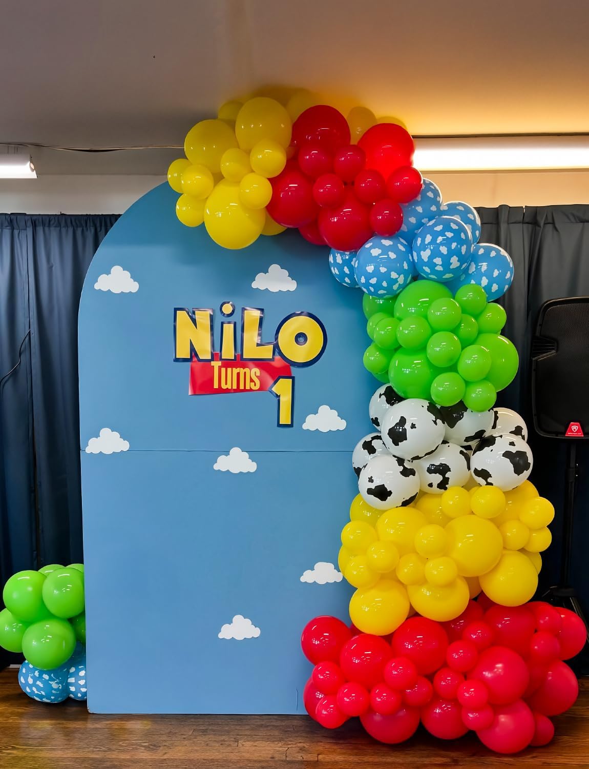 Red Yellow Blue Balloons 12 Inch Red Yellow and Blue Balloons with Sky Blue, Lime Green, Cloud Cow