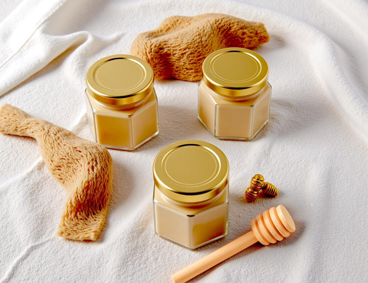 Adabocute Honey Pot 2oz, Mini Glass Honey Jars with Wood Dipper, Gold Lid, Bee Pendants, Beige Gift