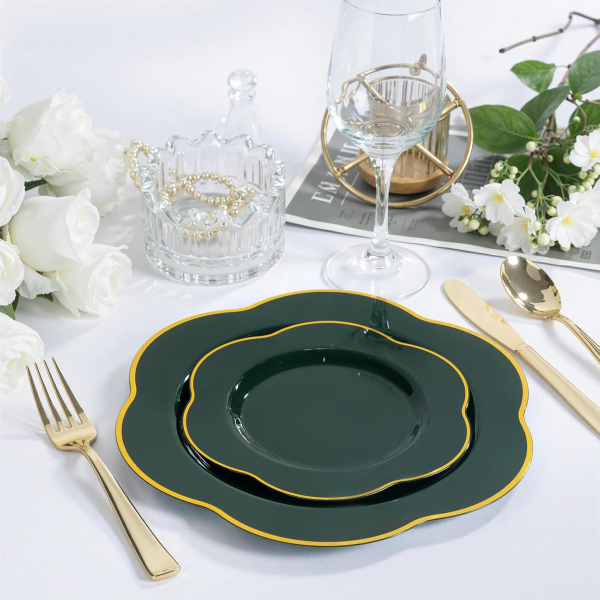 Liacere 50PCS Green Plastic Plates - Heavy Duty Disposable Plate-Green and Gold Include 25PCS