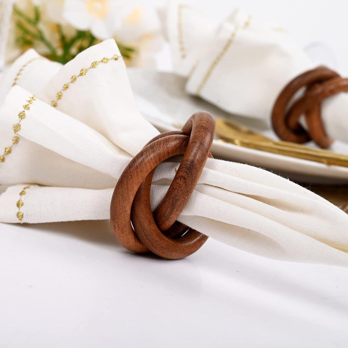 Three Ring Napkin Rings Set of 8, Decorative Handcuff Serviette Ring, Napkin Holders Bulk for Party