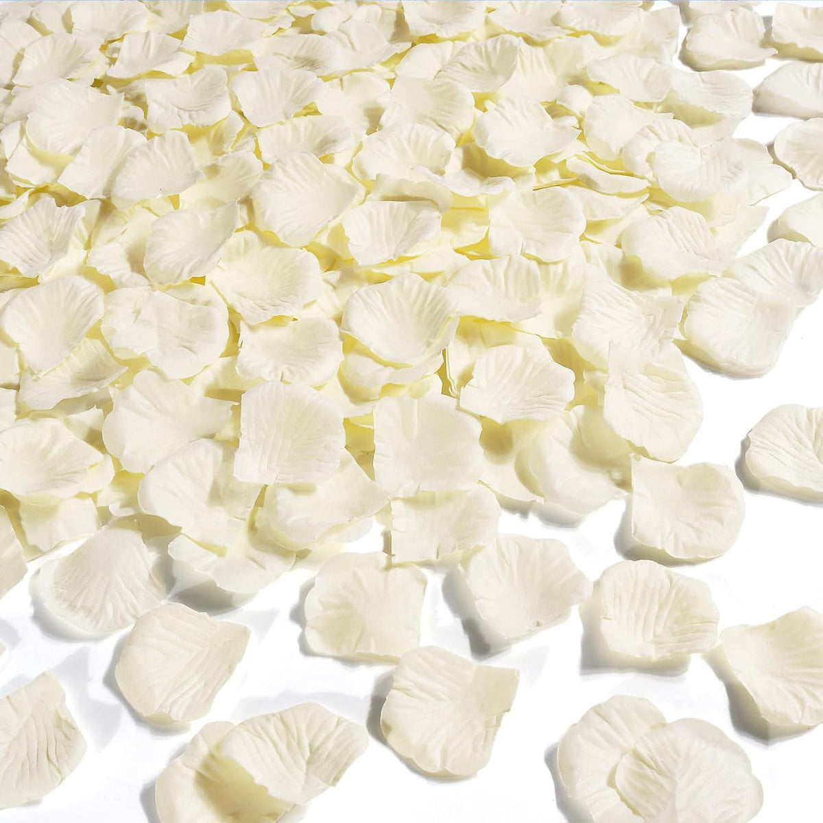 1000 Pcs Beige Rose Petals Artificial Silk Flower Petals Romantic Decorations for Wedding