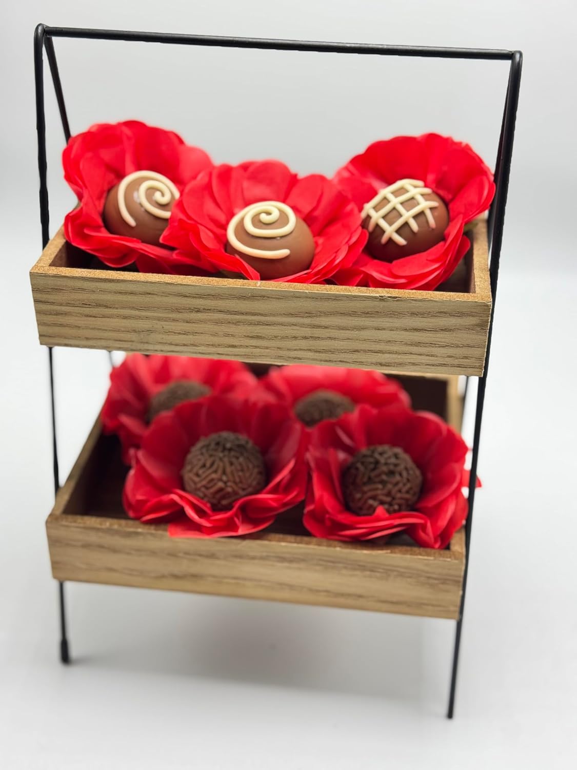 Handmade Paper Truffle Cups | Truffle Liners | Truffle Wrappers | Fominhas | Candy cups for