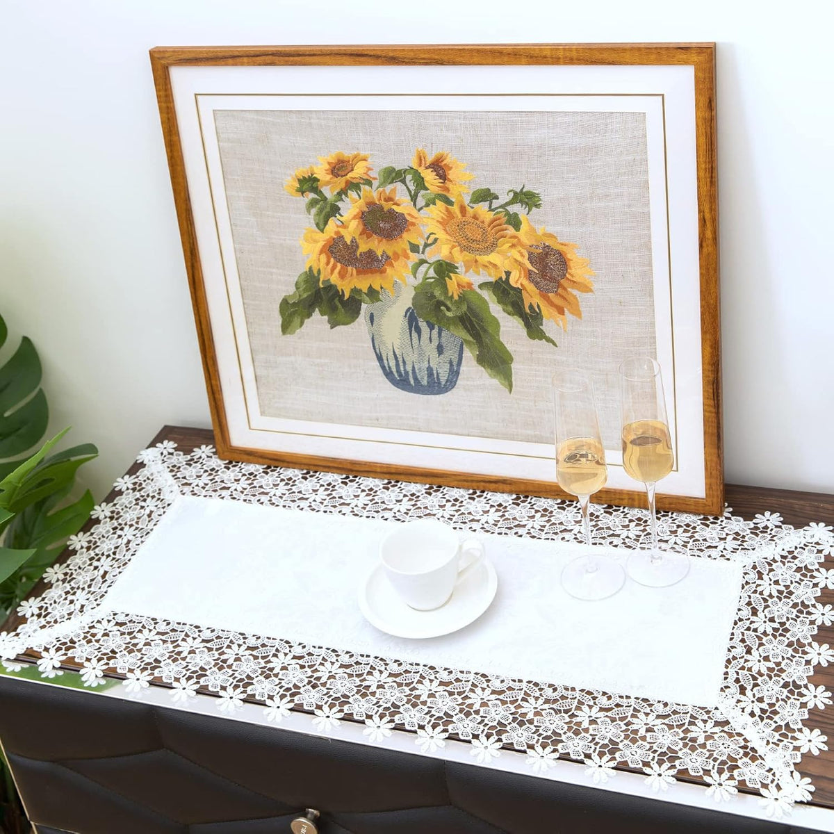 White lace Premium Rectangle Farmhouse Table Runner Waterproof OilProof SpillProof AntiShrink Soft