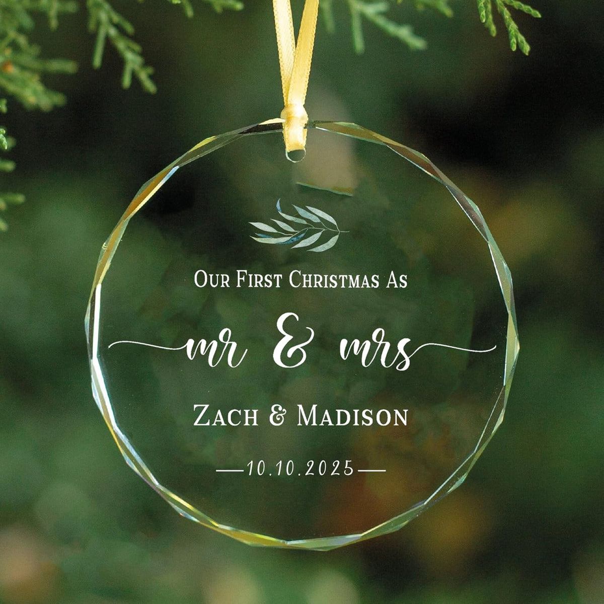 Personalized Glass Ornament 2025 for Married Couples with Name, Custom Wedding Keepsake Gift for