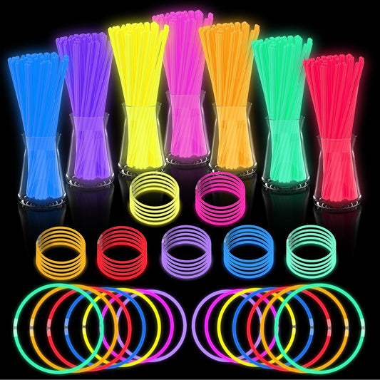 Halloween Glow Sticks Bulk Party Pack- Ultra Bright 500pk Glow in the Dark Party Favors, Glow