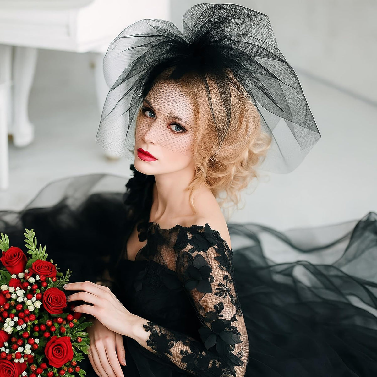 Ayliss Women Mesh Veils Black Bridal Birdcage Short Wedding Face Veil with Clip Tulle Gothic Bride