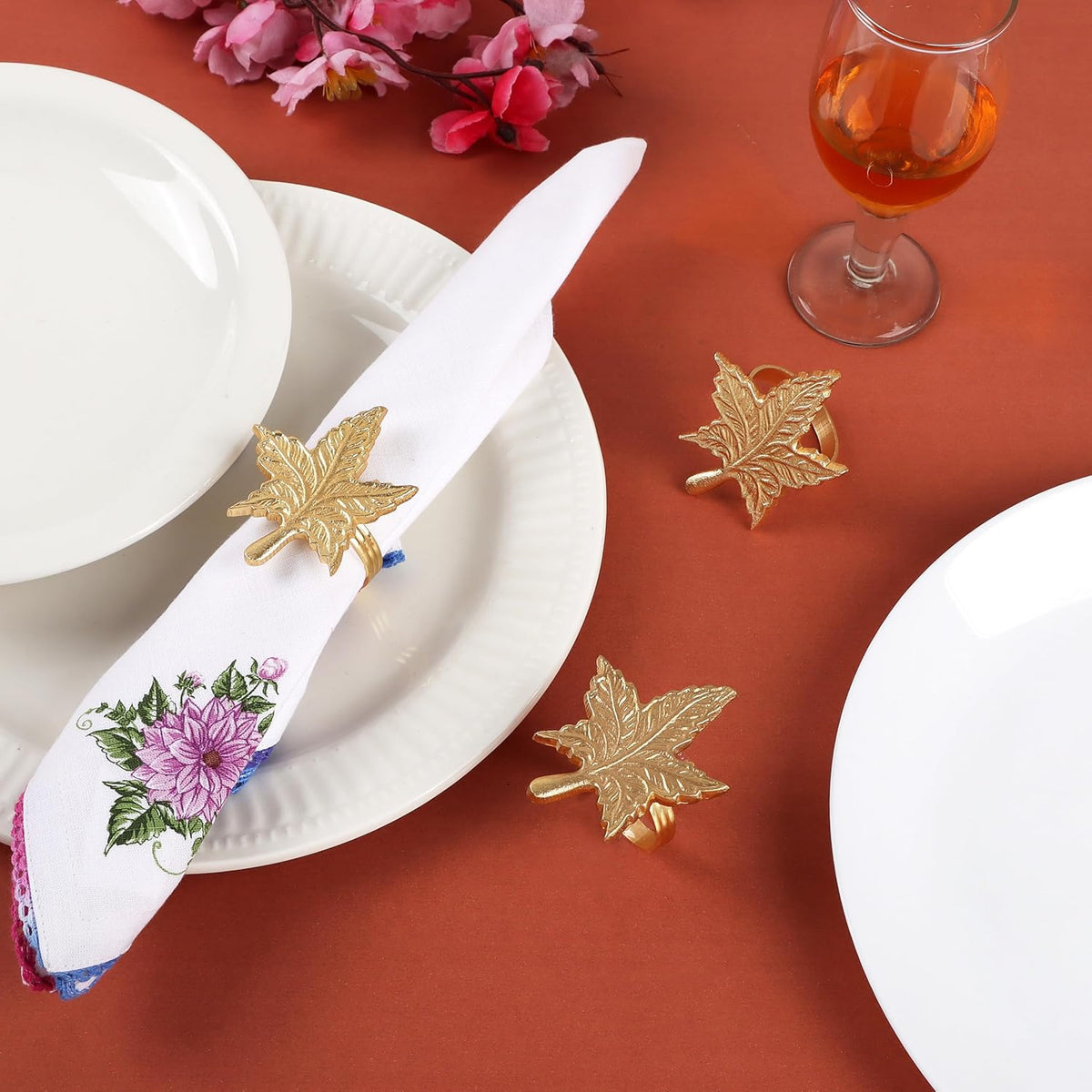 Set of 12 Gold Leaf Napkin Rings - 1.5 Inch Elegant Leaf Design, Lightweight Metal Table Décor for