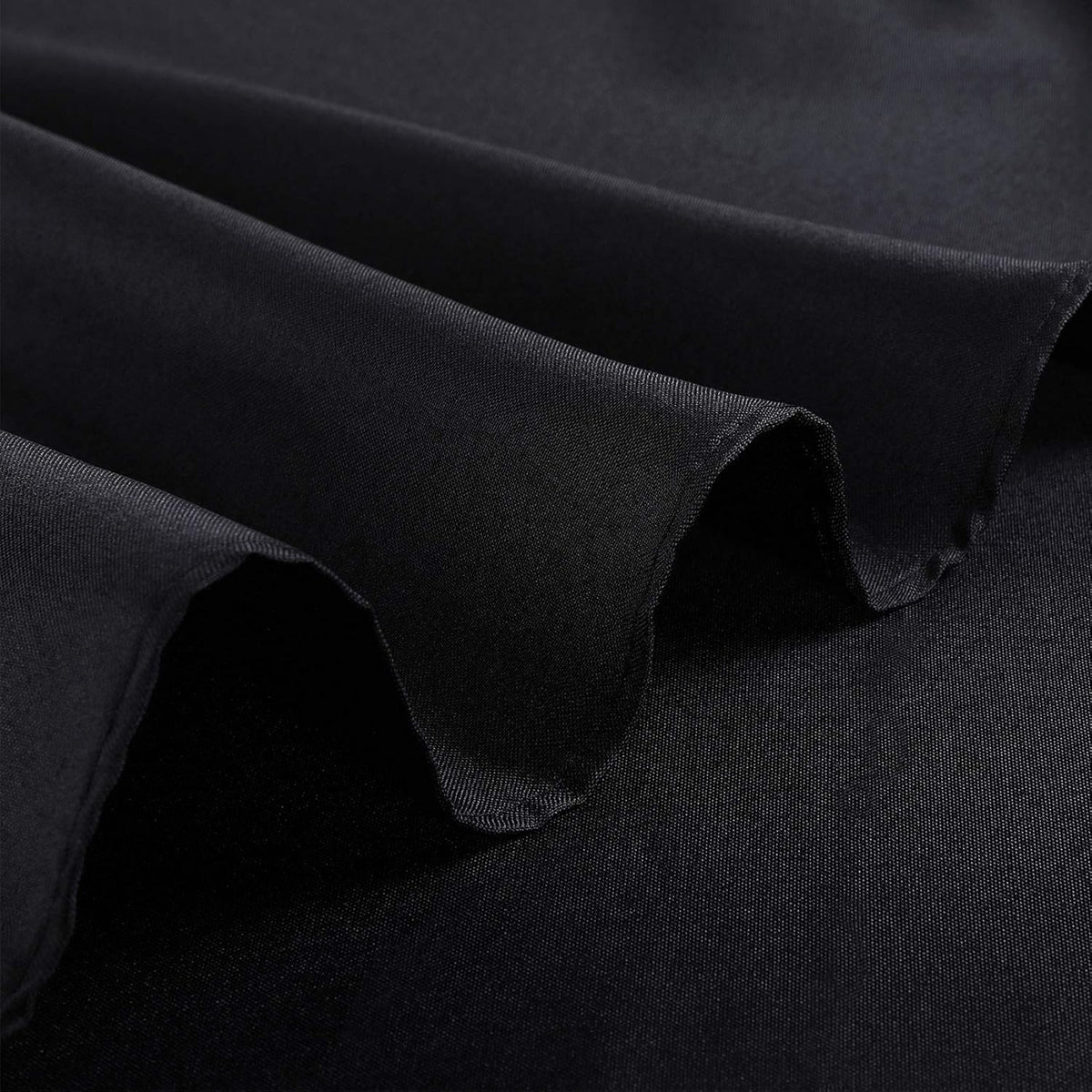 Ascoza 2pack 60 Inch Black Rectangular Tablecloth in Polyester Fabric for