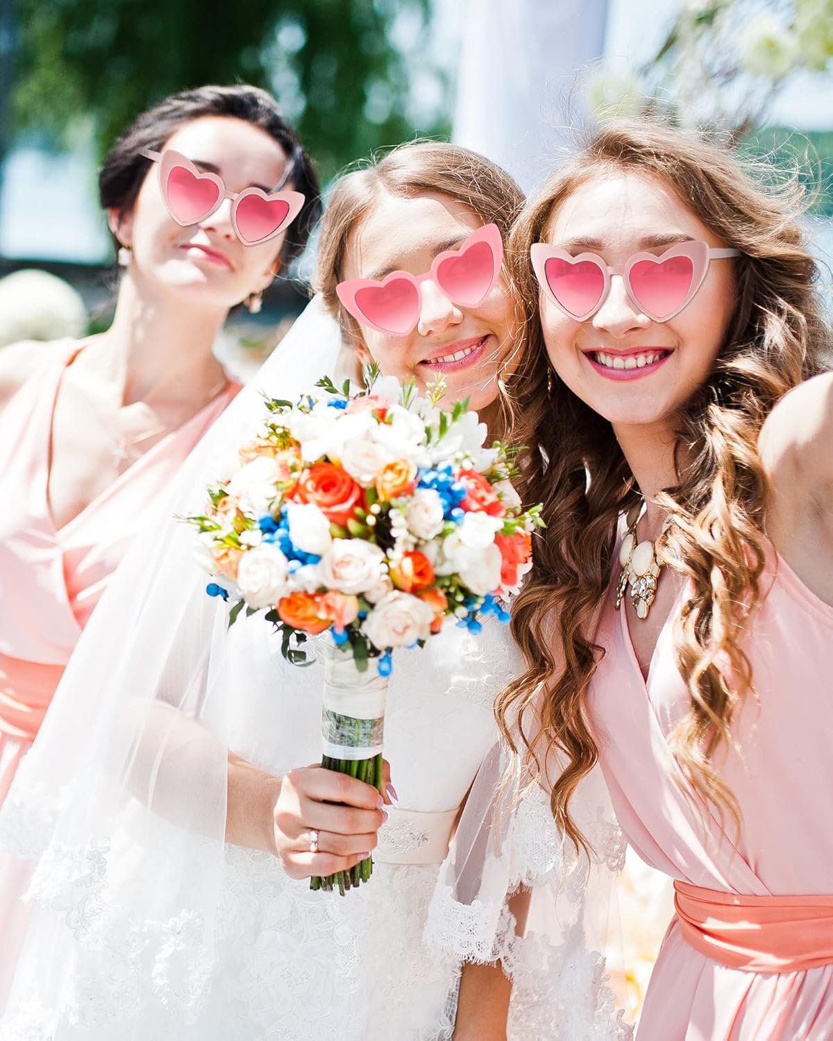 Flutesan 20 Pairs Retro Heart Sunglasses Vintage Cat Eye Heart Glasses Women Bachelorette Bride
