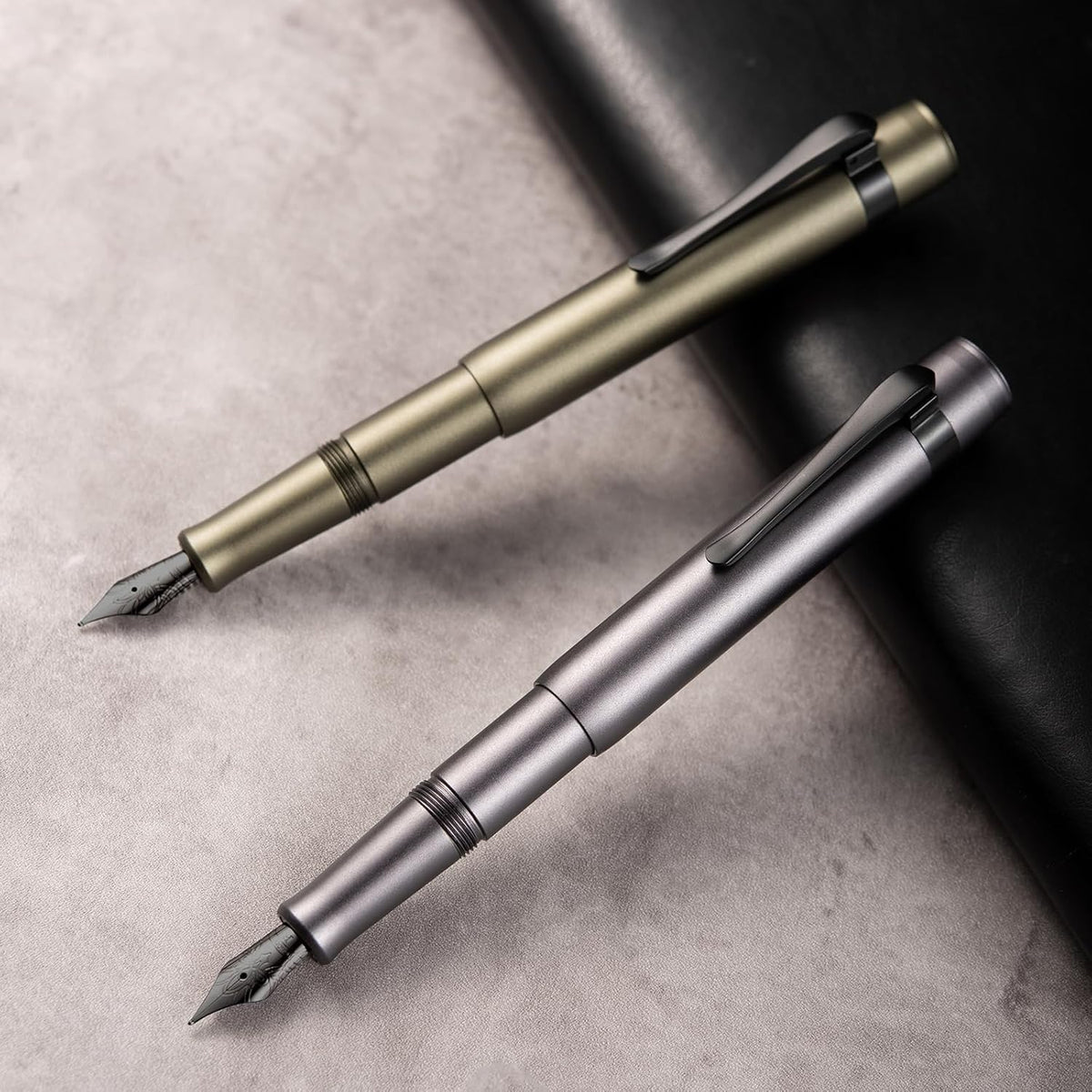 Hongdian M2 Black Forest Mini Fountain Pen, Bent Nib & Sleek Shape Aluminium Short Pocket Travel