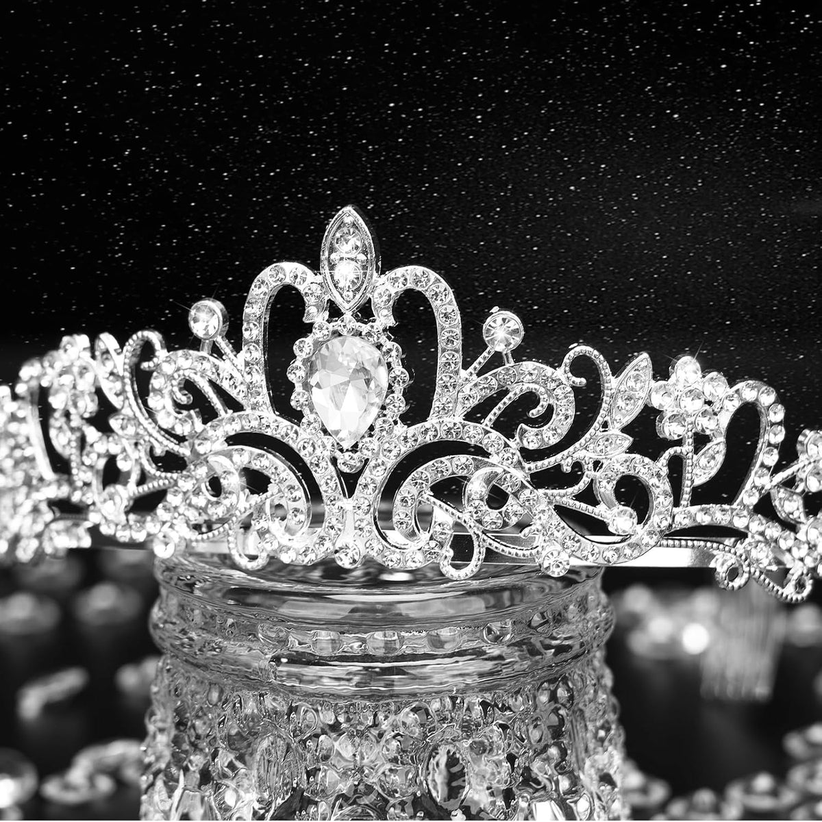 Makone Crowns for Women Princess Tiaras for Girls Queen Crown and Comb Tiara for Wedding Birthday
