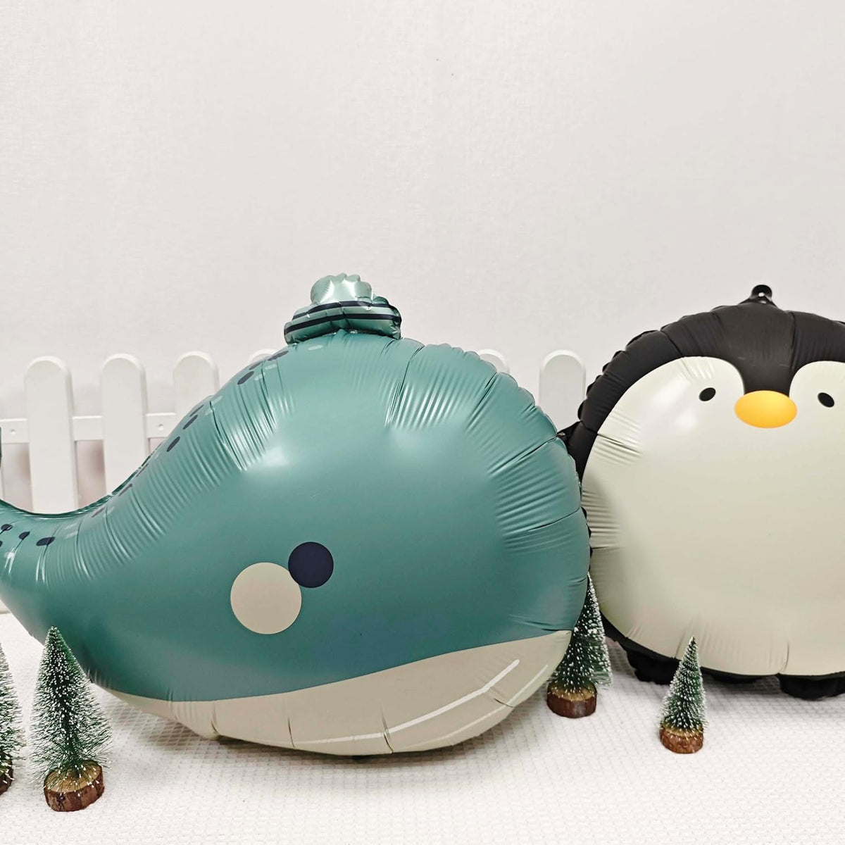 2PCS Cute hat Whale Balloon Big blue whale Foil Mylar Balloons Ocean Balloons for Under The Sea