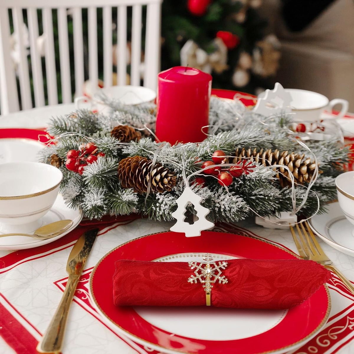 Patelai 48 Pieces Snowflake Napkin Rings Thanksgiving Christmas Napkin Holders Exquisite Household
