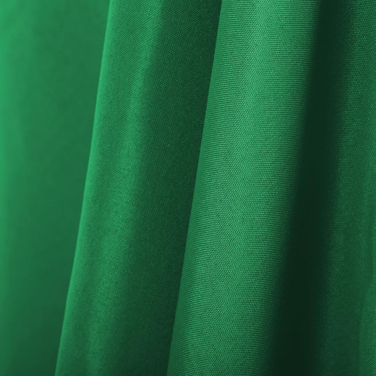 Ascoza 2pack 90x132 Inch Emerald Rectangular Tablecloth 8 Feet Table Cloth in Polyester Fabric for