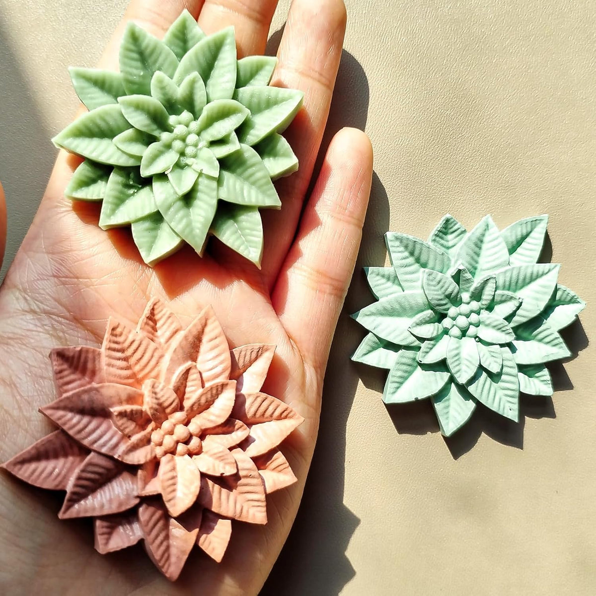 2PCS Christmas Holly Leaf Silicone Molds, Christmas Chocolate Fondant Mold for Baking, Plant Leave