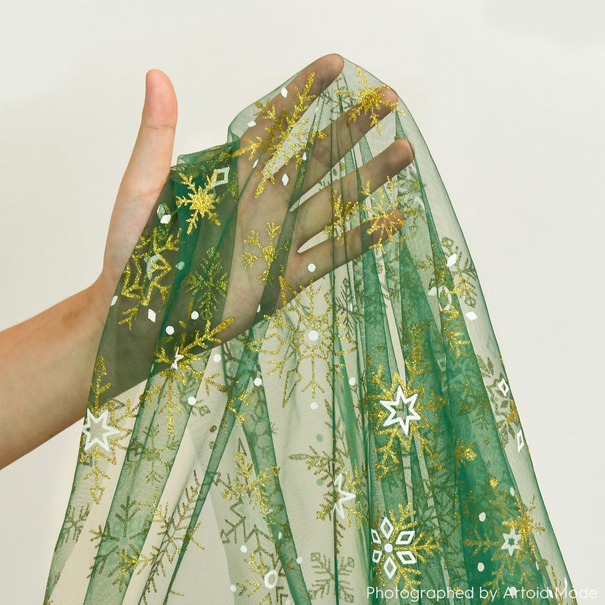 Artoid Mode Green Gold Snowflakes Christmas Gauze Table Runner 120 Inch 10FT, Winter Seasonal Sheer