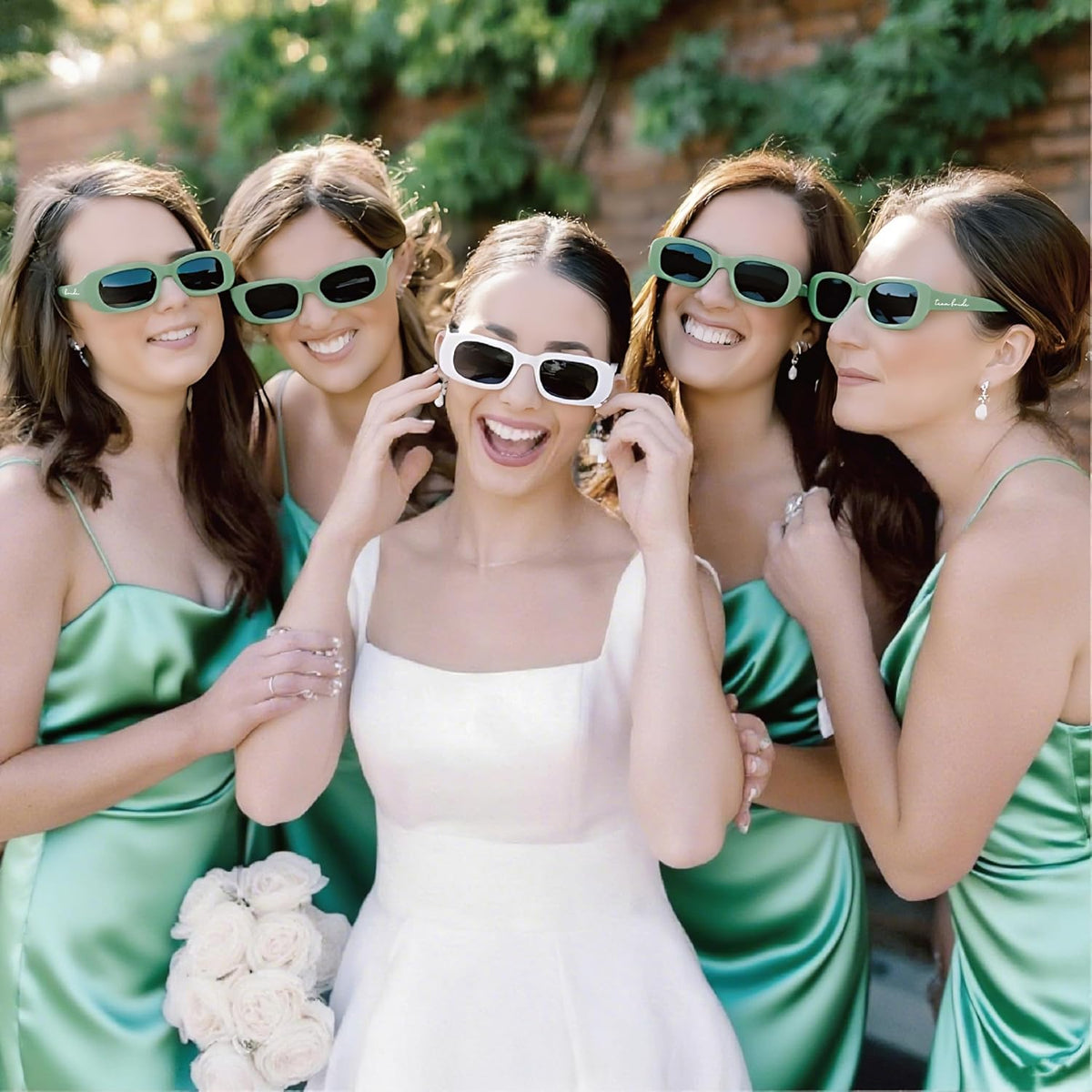 Bride's Babes Bachelorette Sunglasses, Bridesmaid Sunglasses,10 Pack Rectangle Team Bride glasses