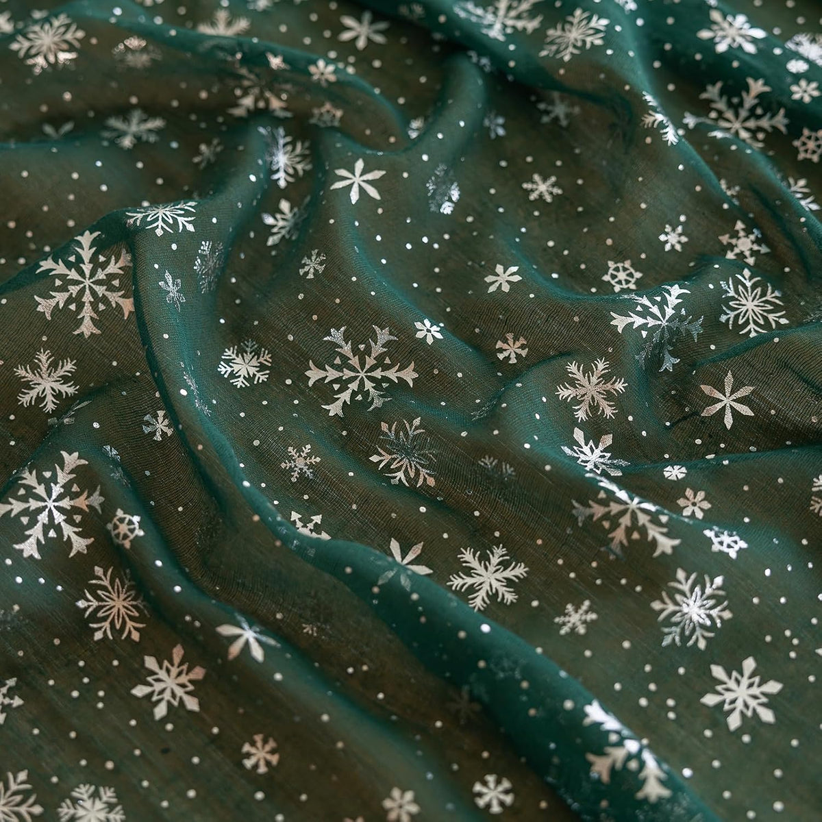 Silvery Snowflake Metallic Print Tulle Christmas Table Runner, Seasonal Winter Kitchen Dining Table