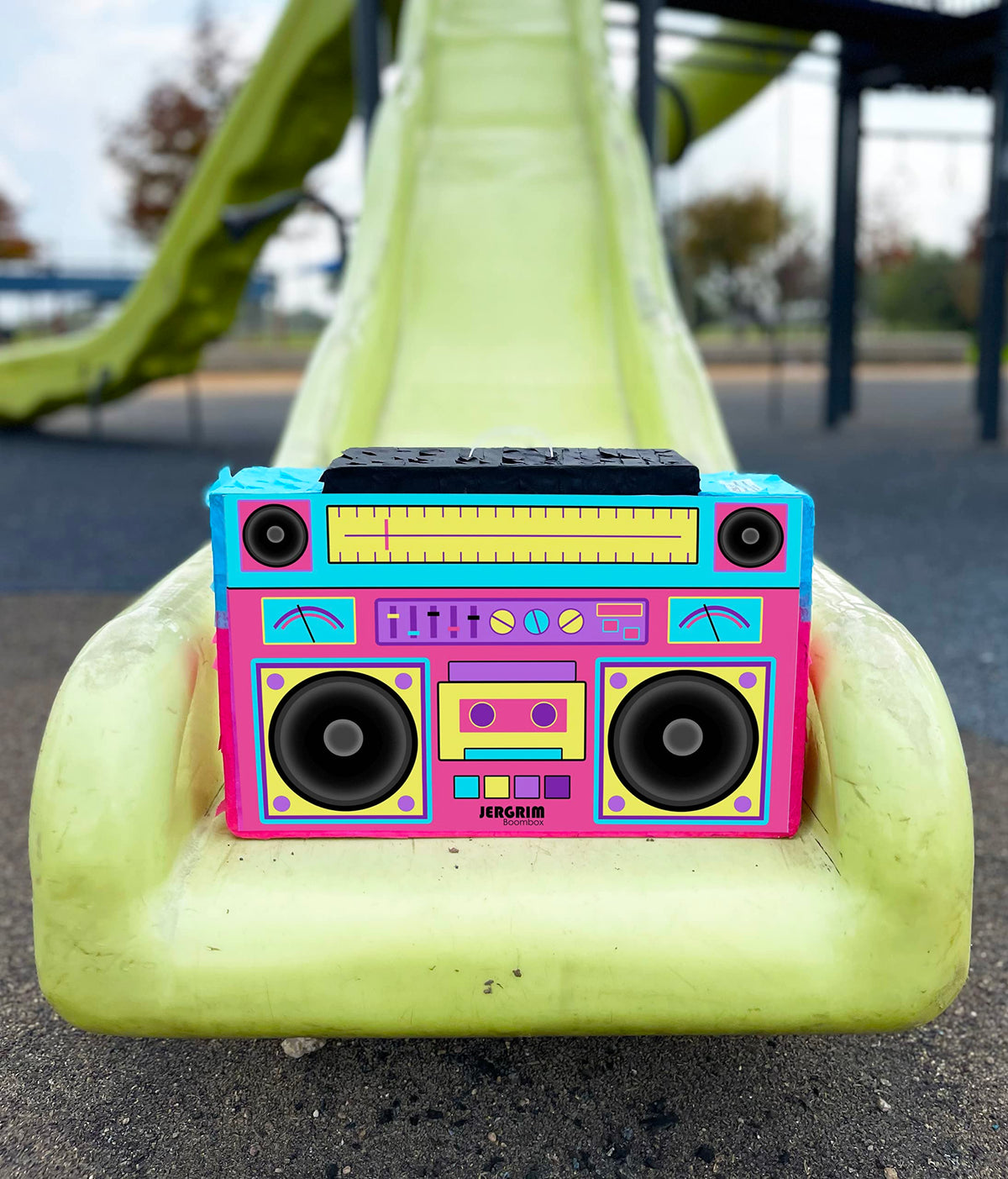 Jergrim Boombox Piñata 4-Piece Set perfect for Retro Birthday Party, Decorations, 80s Parties, Hip