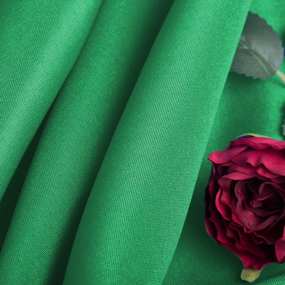 Ascoza 2pack 70 Inch Emerald Round Tablecloth in Washable Polyester Fabric for