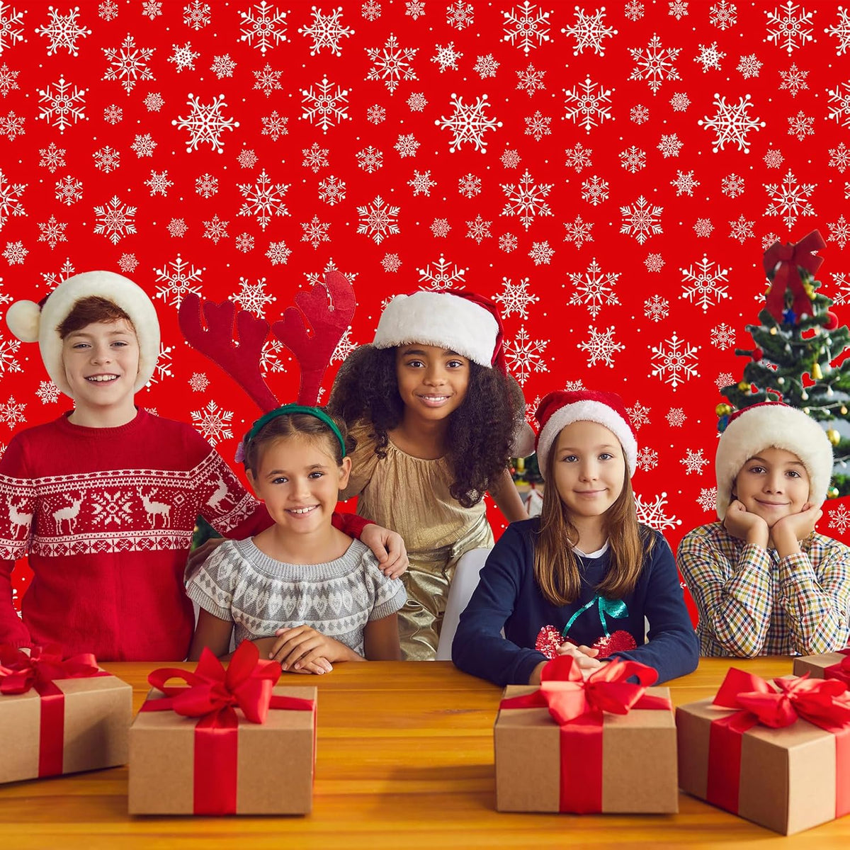 4.5x 100 Feet Roll of Christmas Plastic Tablecloth Decorations,Disposable White Snowflake Red Xmas