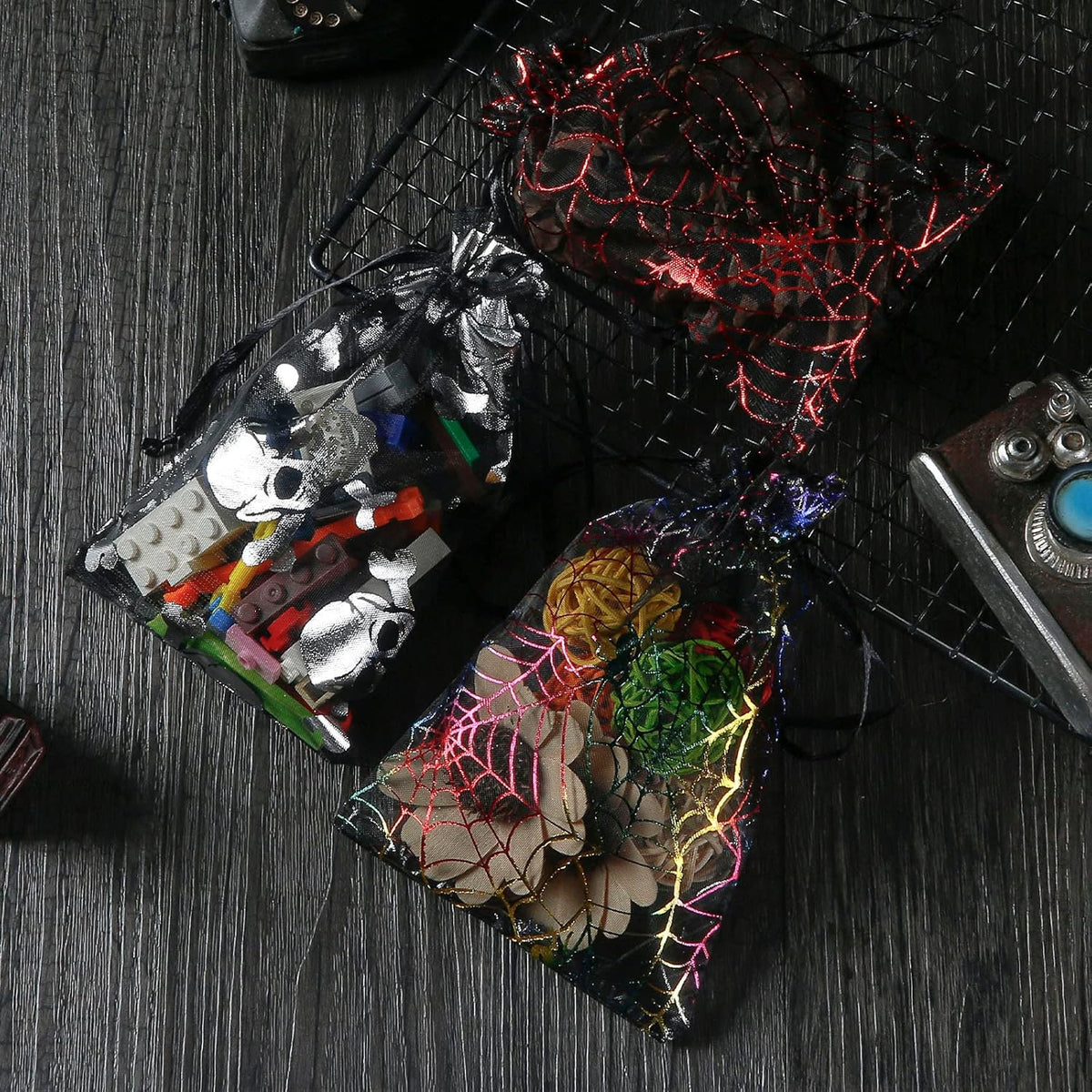 WenTao Halloween Organza Bags, Black Spider Web Favor Gift Bags with Drawstring, 4 x 6 inches