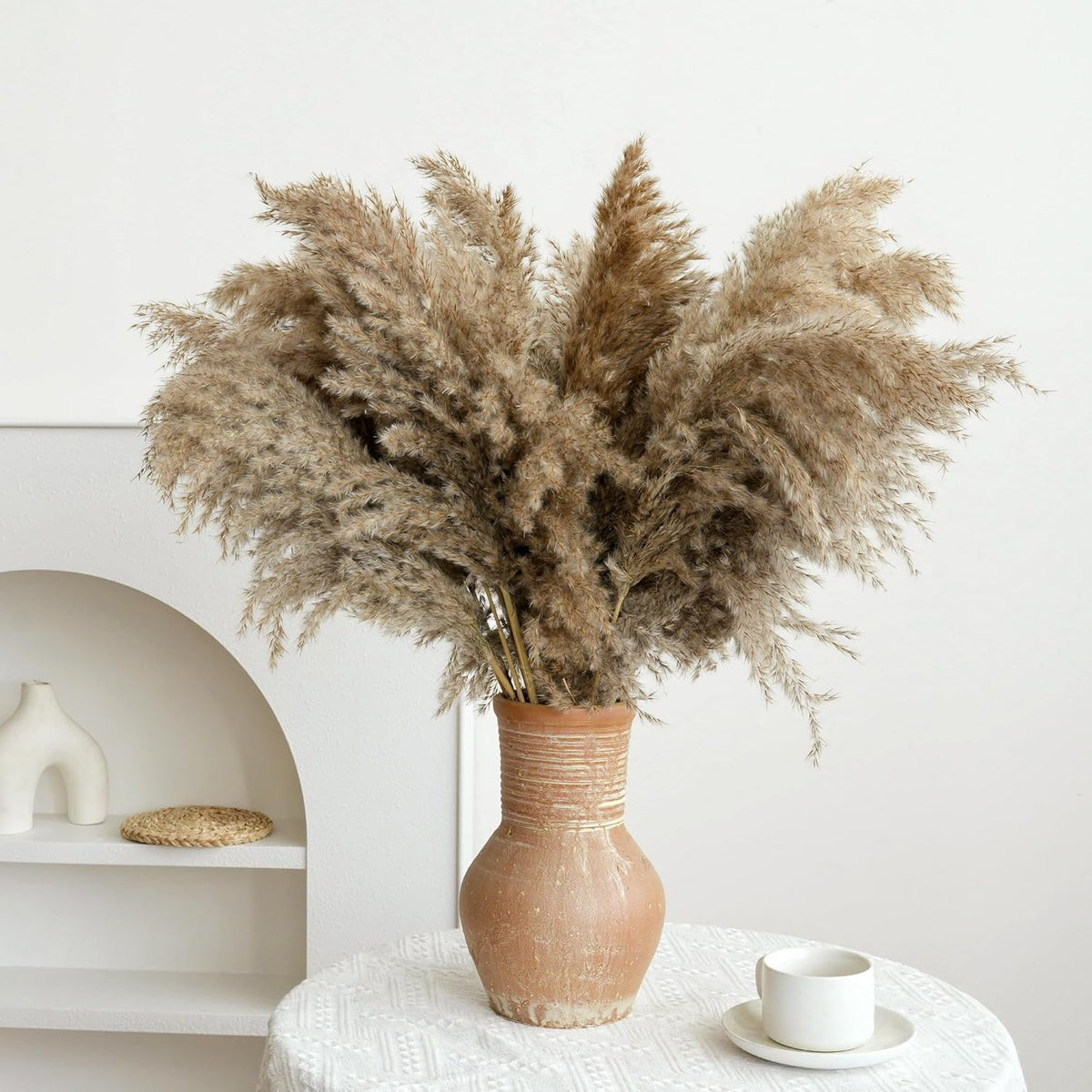 30-inch Tall Nature Pampas Grass Bouquet Decor - Boho Flowers and Feathers for Centerpieces