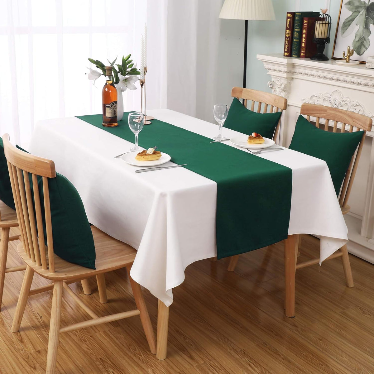 DUALIFE Dark Green Table Runner 14x72 Inch Thick Polyester Decorative Cloth Handcrafted for Wedding