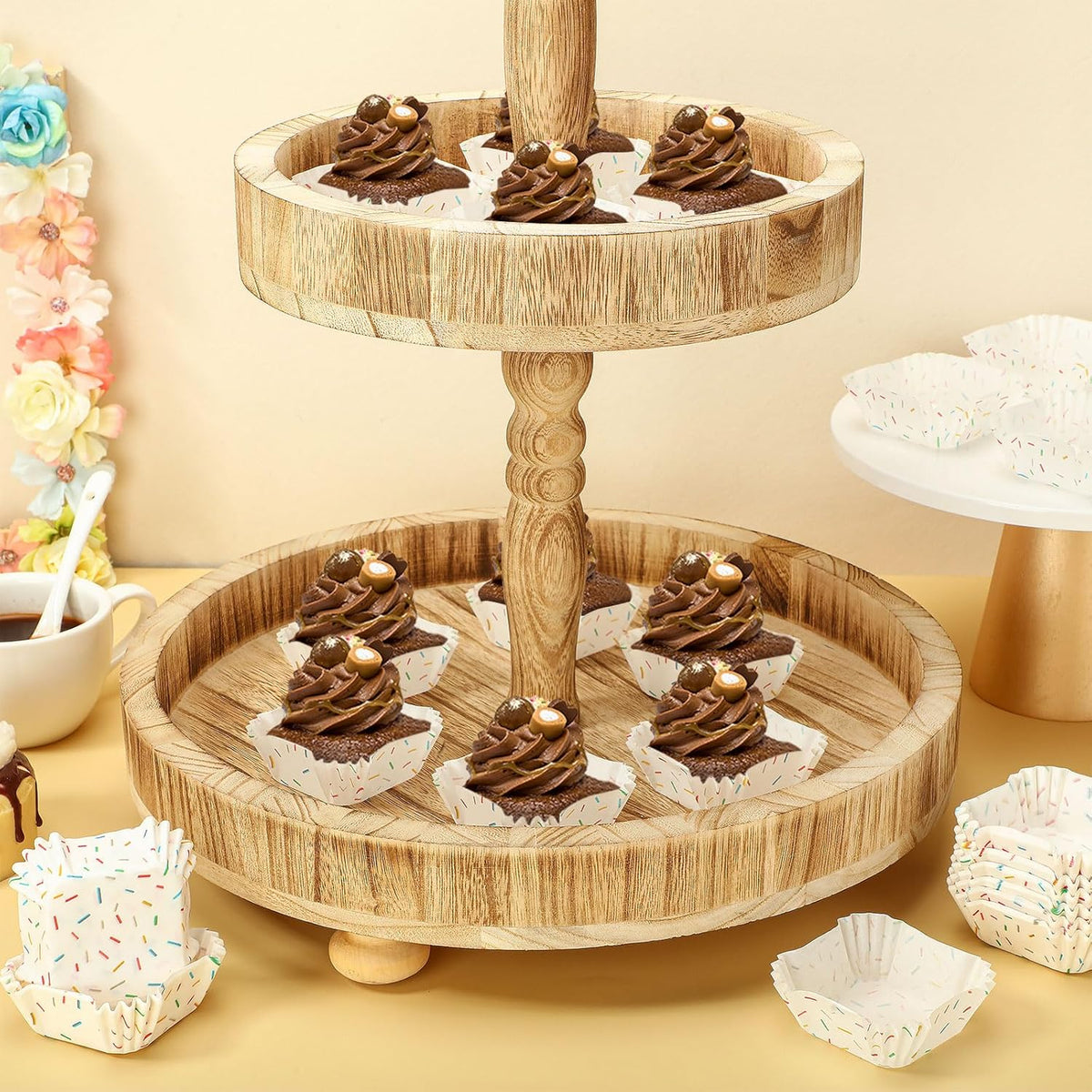 Tanlade 350 Pcs Square Mini Cupcake Liners Disposable Brownie Baking Pan Liners 1.77 Inch Paper