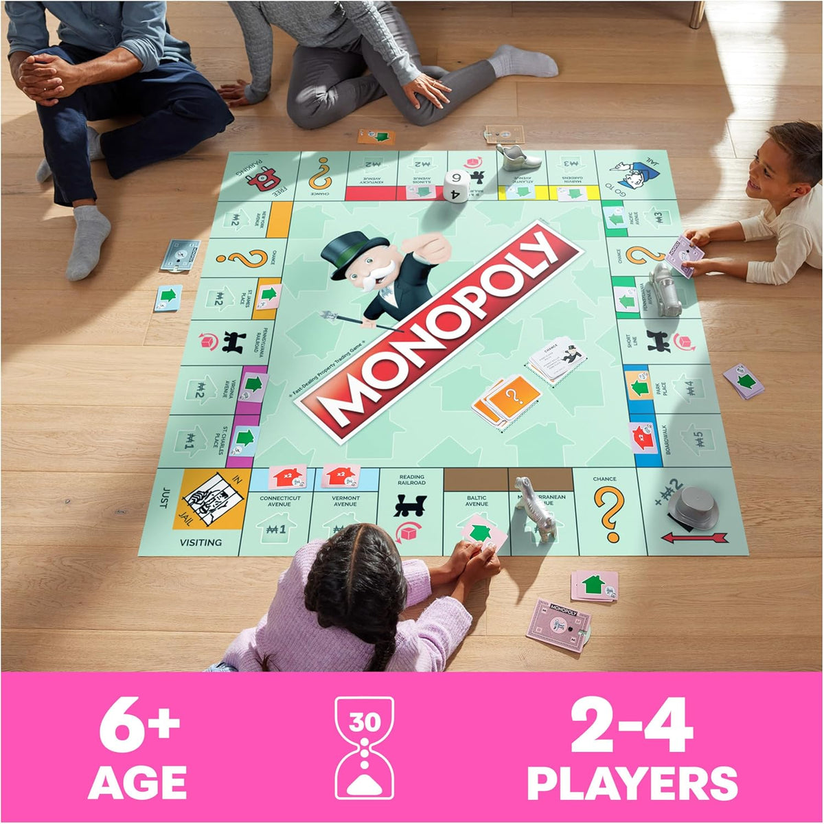 Spin Master Games, Monopoly Giant Edition, Classic Family Board Game for Indoor & Outdoor Play with