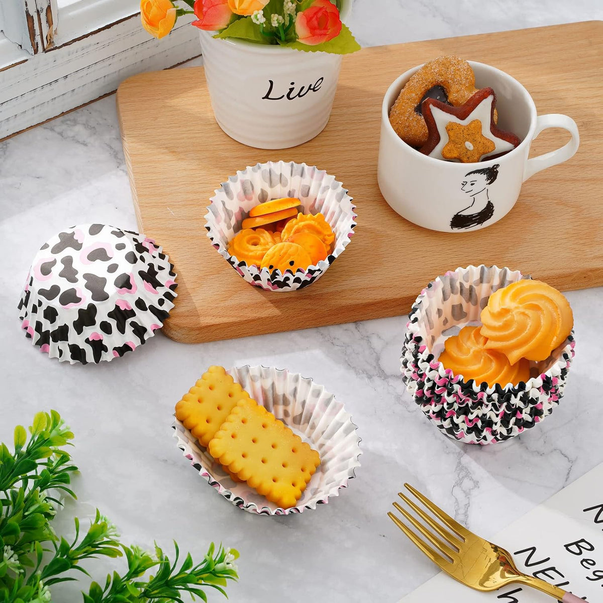 Waline 300 Pcs Cow Print Cupcake Liners - 2x1.2 Inch Cow Animal Baking Cups Holders for Baby