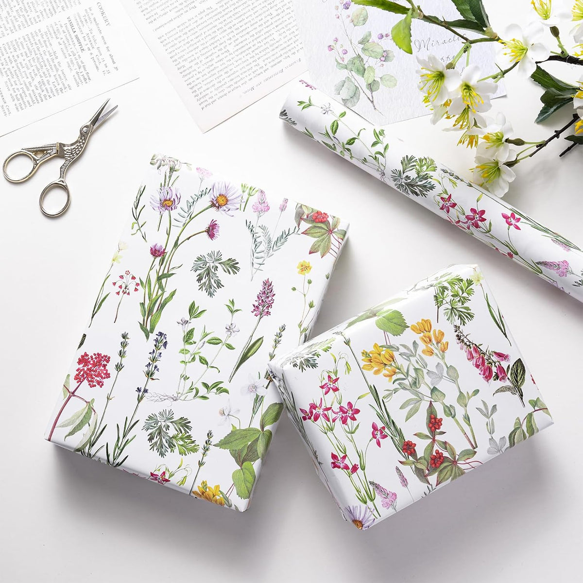 RUSPEPA Floral Wrapping Paper Roll for Women Girls, Mini Roll, Elegant Wild Flower Design Gift Wrap