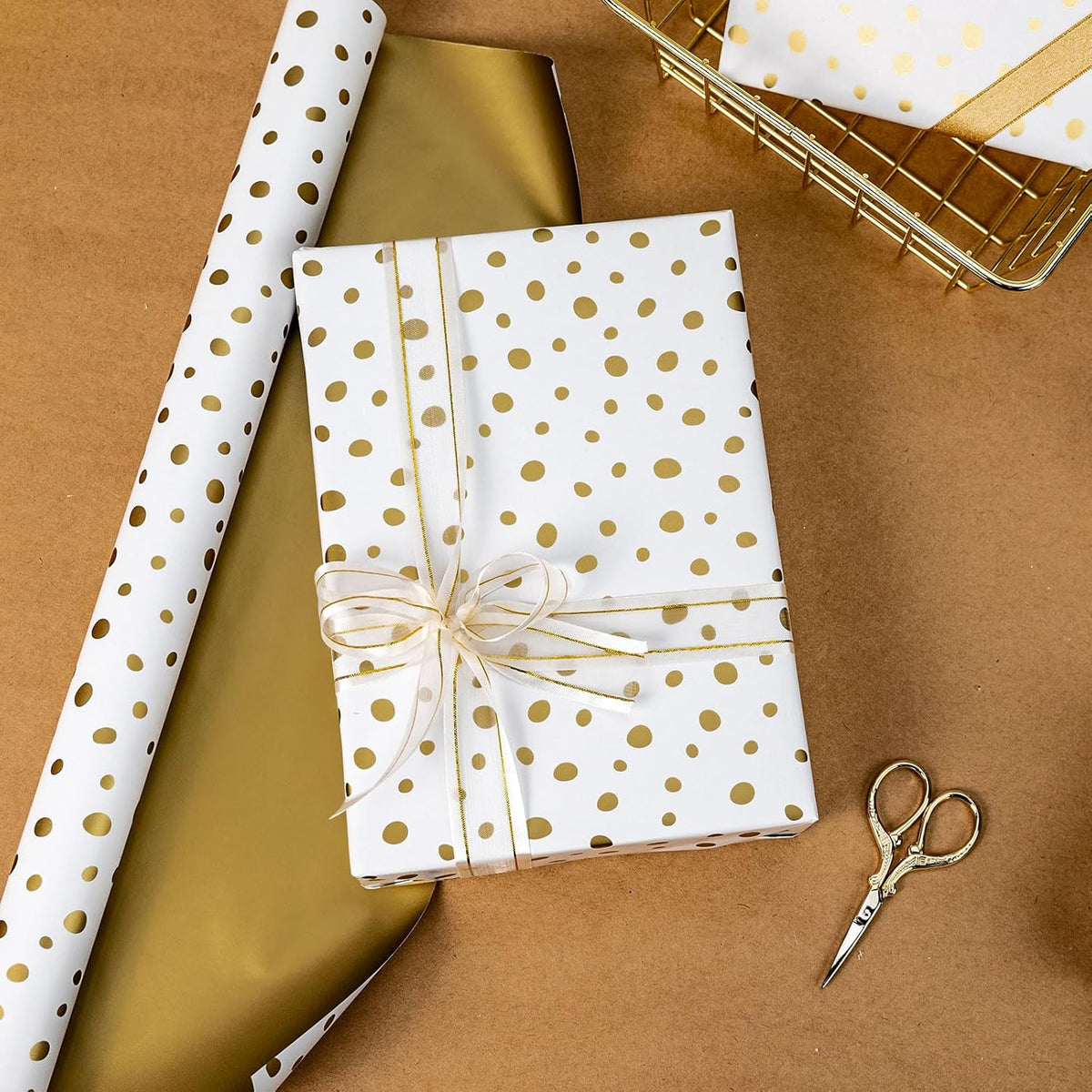 Burymento Golden Lrregular Wave Point Wrapping Paper, Reversible Gold Gift Wrap for Birthday