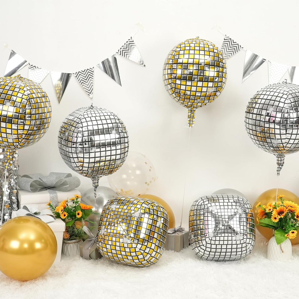 Disco Ball Balloons Gold Silve 4PC,Foil Disco Balloons 22 Inch 4D Round Metallic Gold Silver