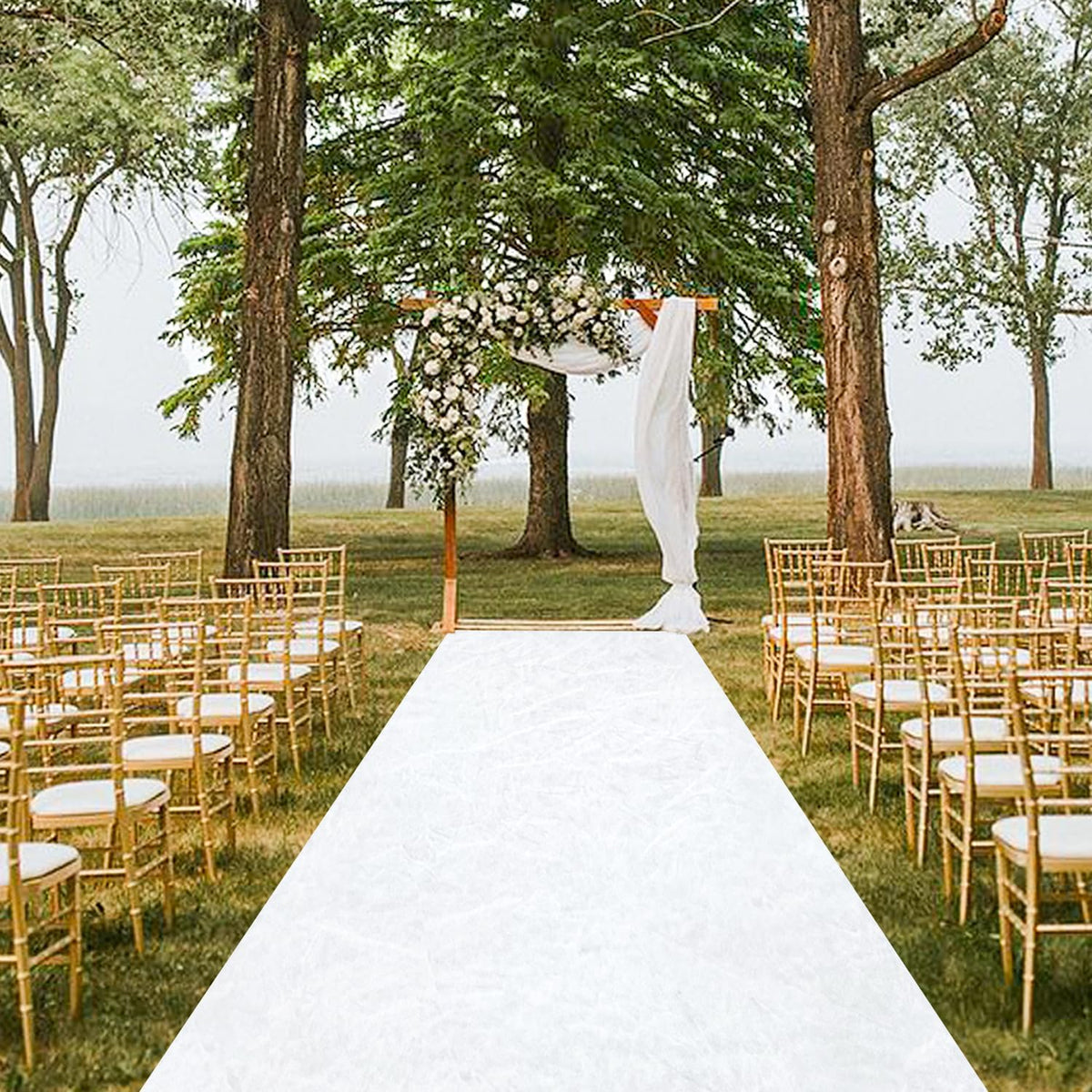 MODFUNS White Aisle Runner Wedding Carpet Runner 4x30FT Velvet Fabric Aisle Runner Rug Indoor